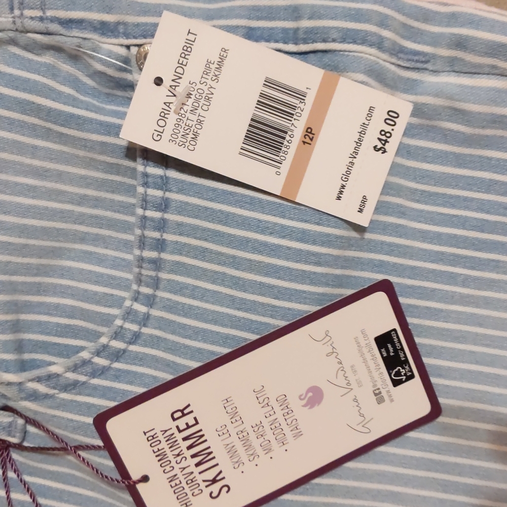 Gloria Vanderbilt sz 12 shorts - Picture 2 of 3